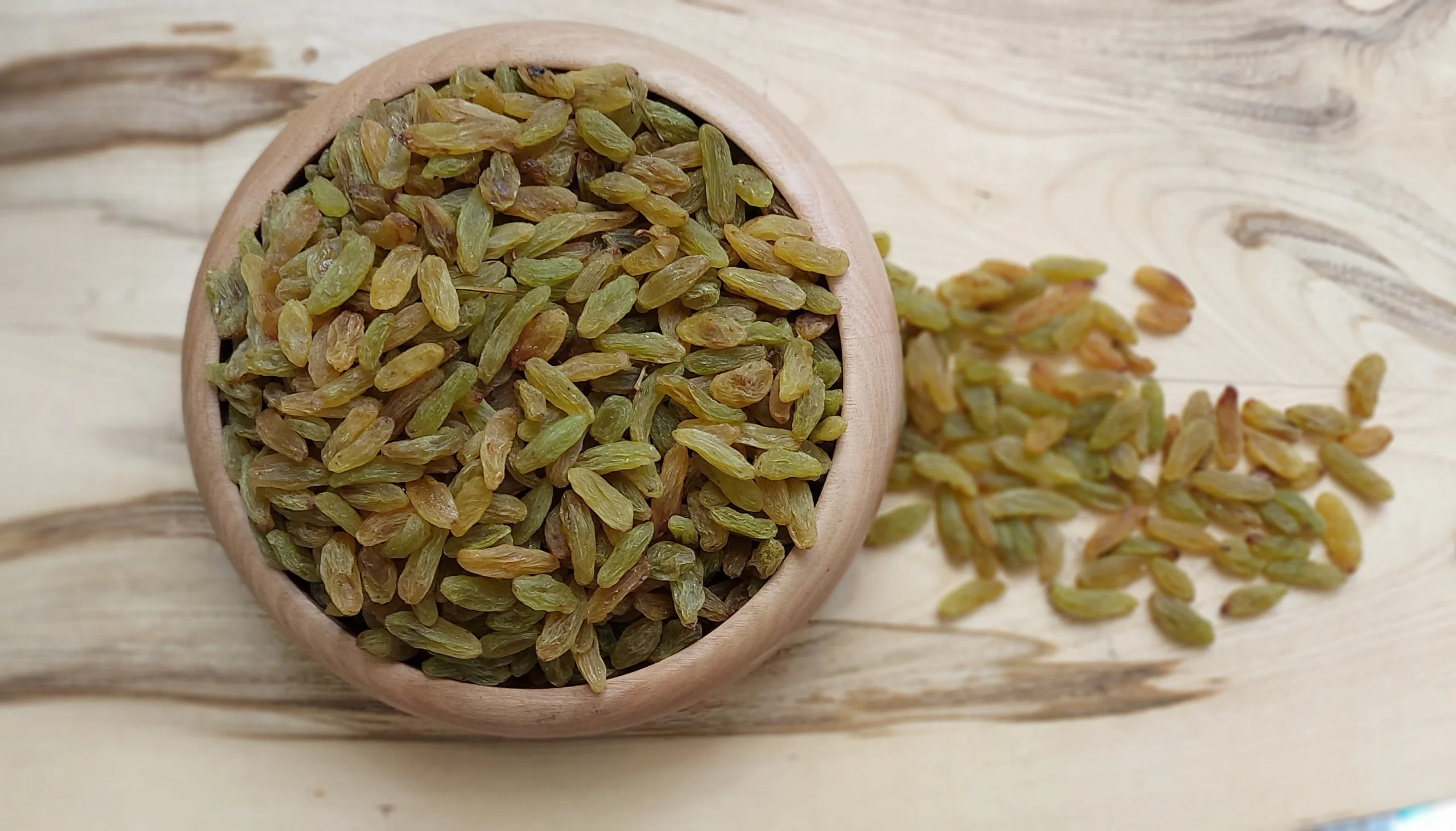 کشمش سبز قلمی 5کیلویی اصیل کاشمر